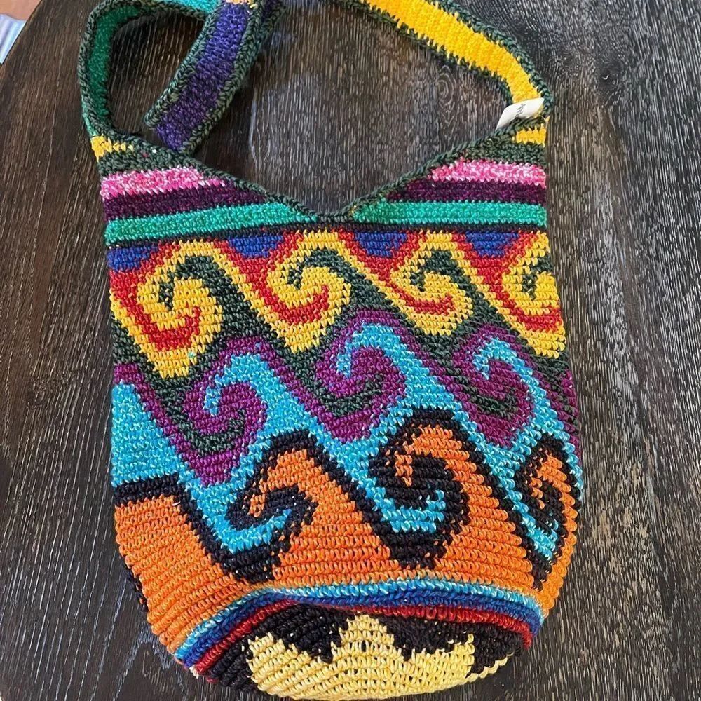 Lumily Handmade Woven Zip Top Bucket Bag NWT